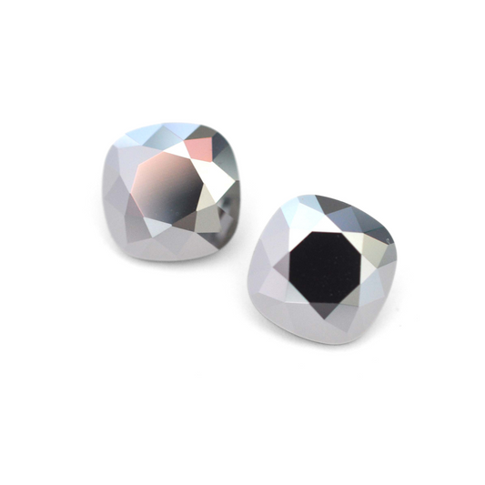 Cushion Square faceted Austrian crystal rhinestones in the color Light Chrome displayed on a white background.