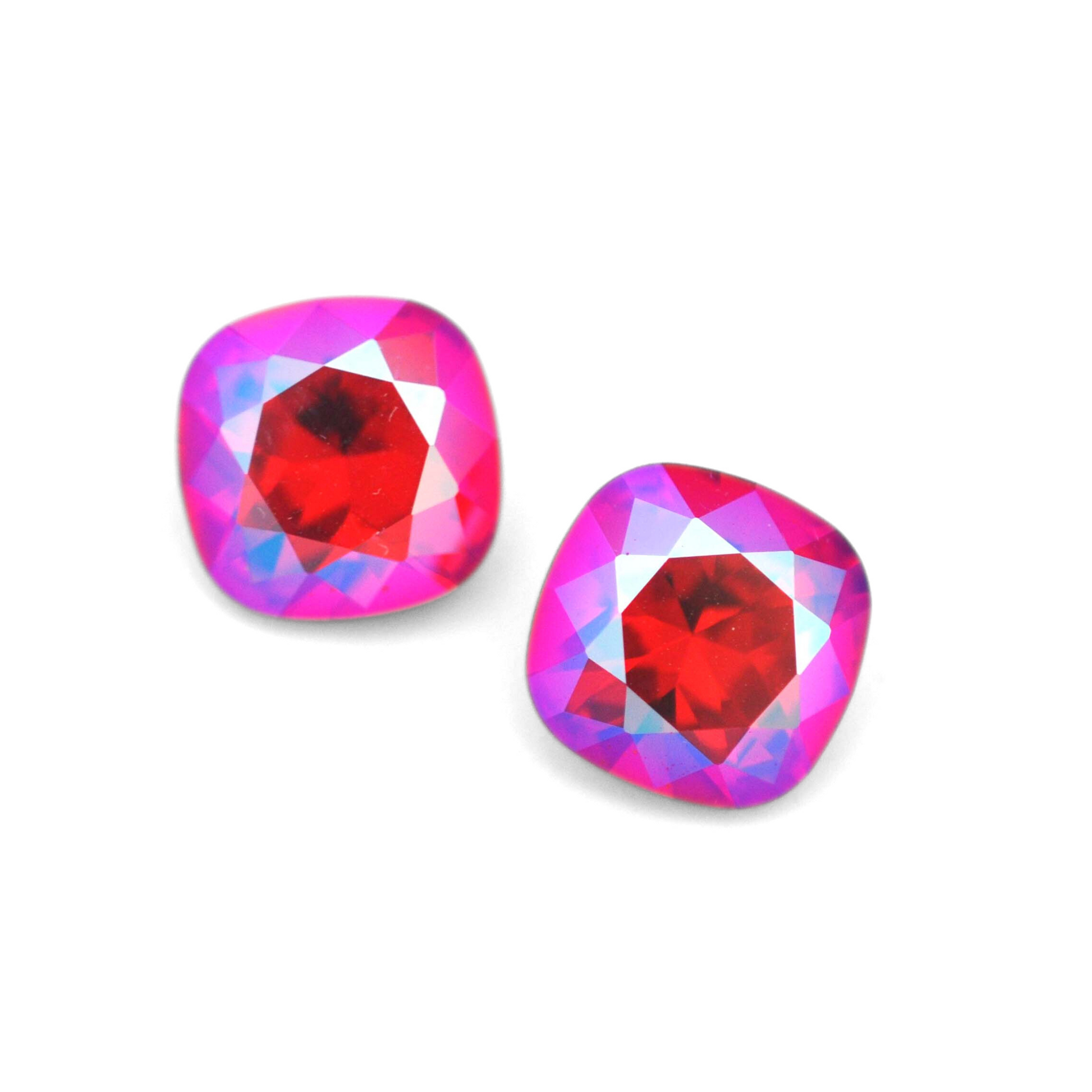 Cushion Square faceted Austrian crystal rhinestones in the color Light Siam Shimmer displayed on a white background.