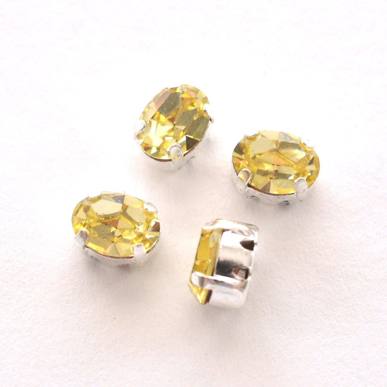 Jonquil 8x6mm Sew On Set Ovals - 4 Pieces