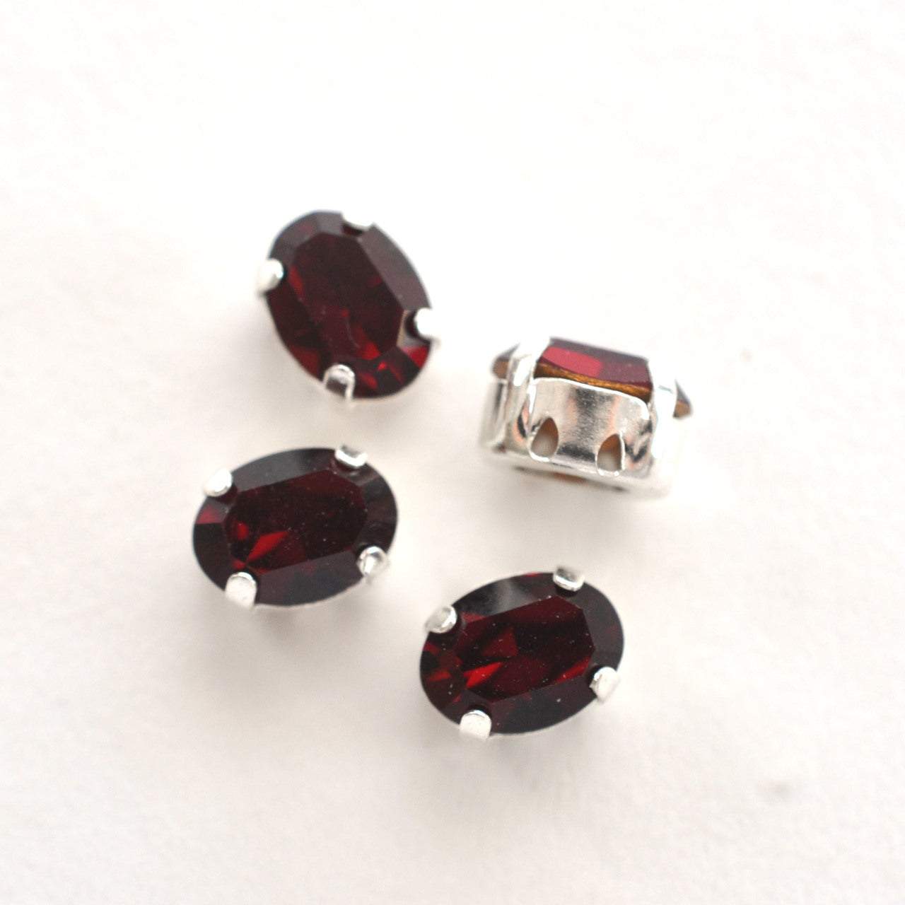 Garnet 8x6mm Sew On Set Ovals - 4 Pieces