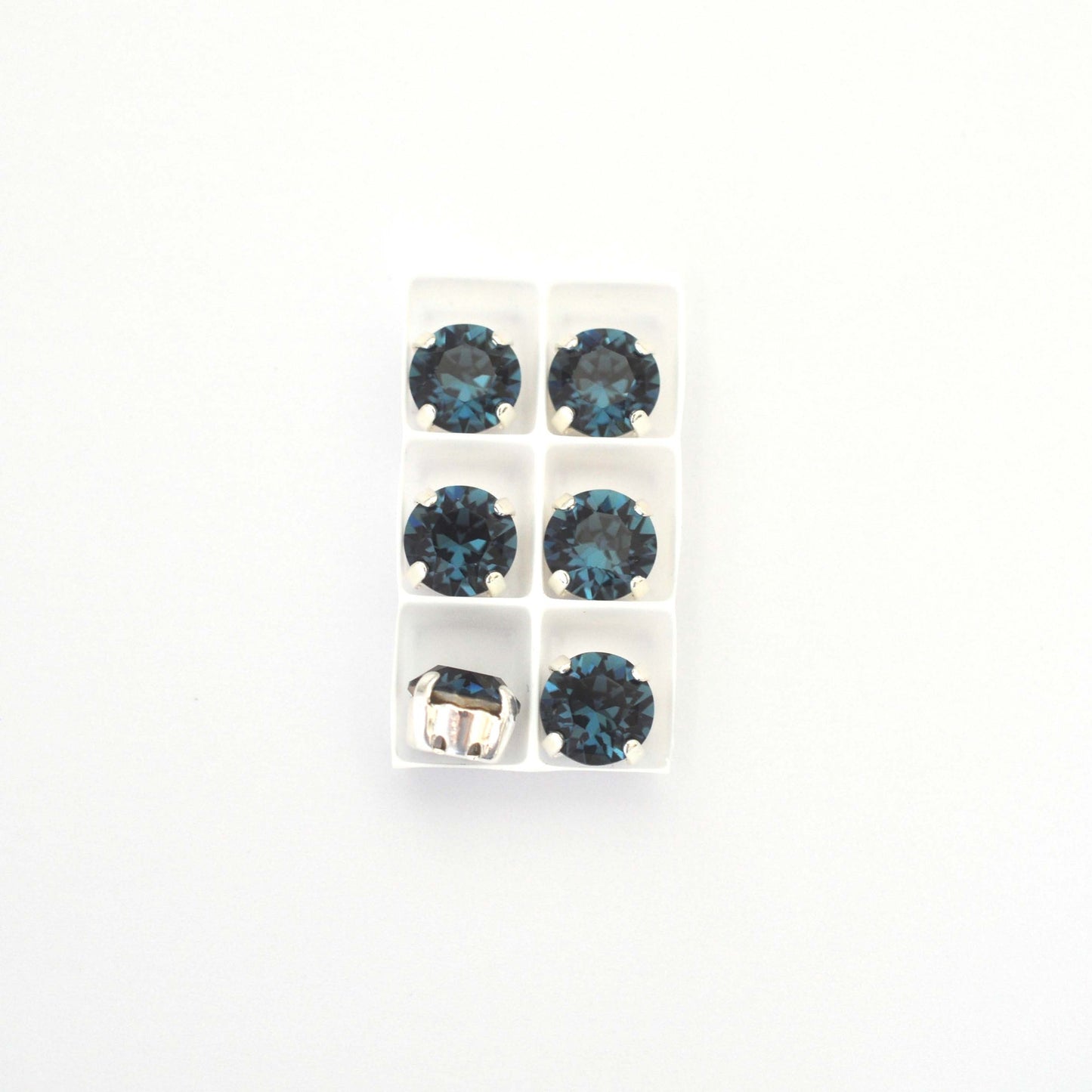 Montana Sew On Set Barton Crystal Chaton Montees 8mm, 39ss