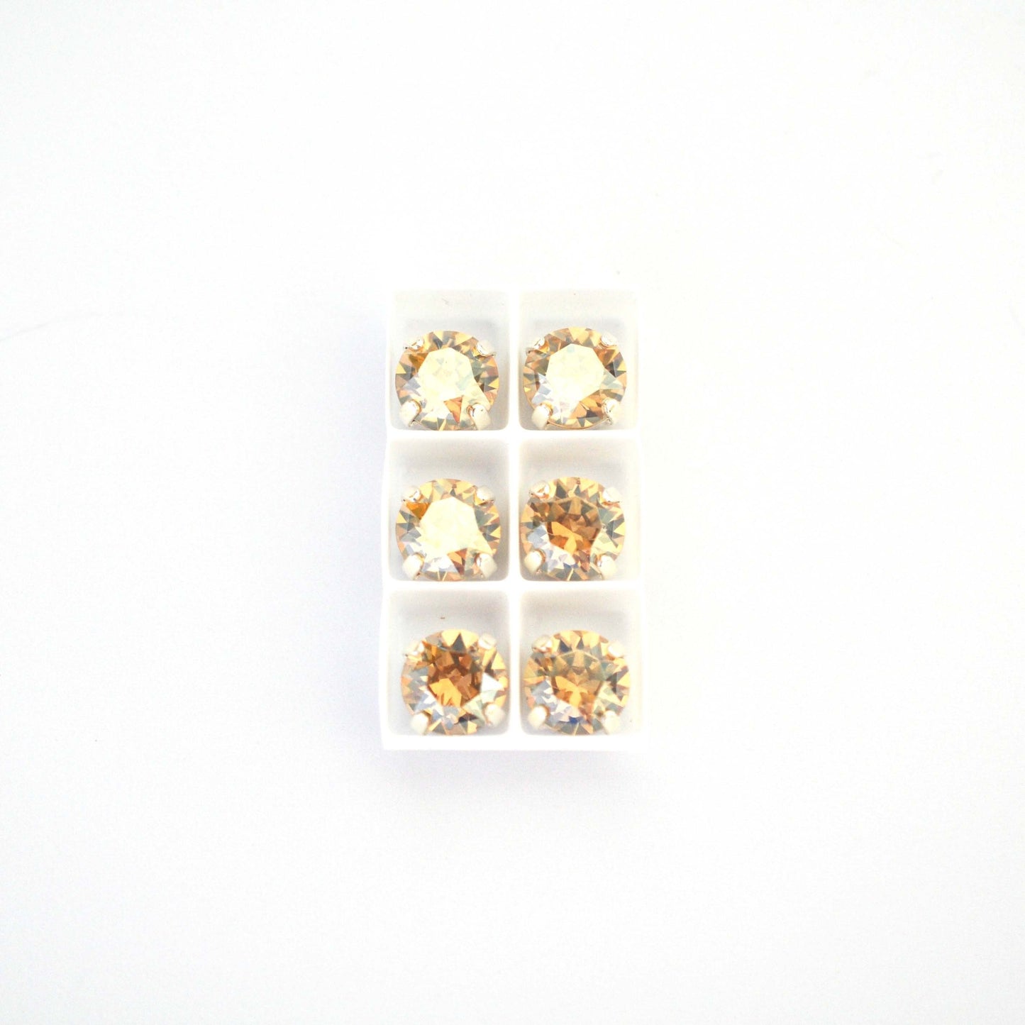 Golden Shadow Sew On Set Barton Crystal Chaton Montees 8mm, 39ss