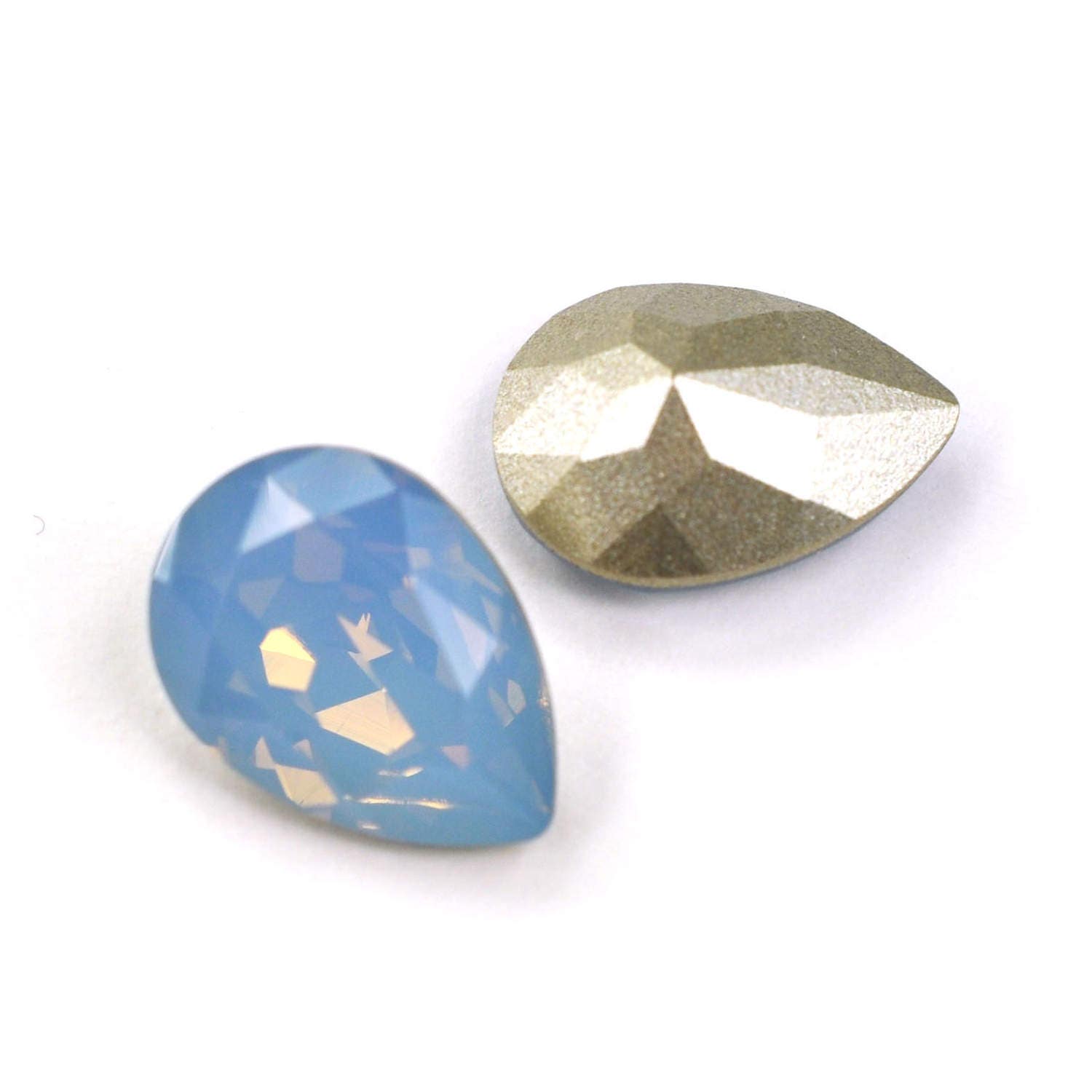 Air Blue Opal Pear Shape 4320 Barton Crystal 14x10mm, 1 Piece