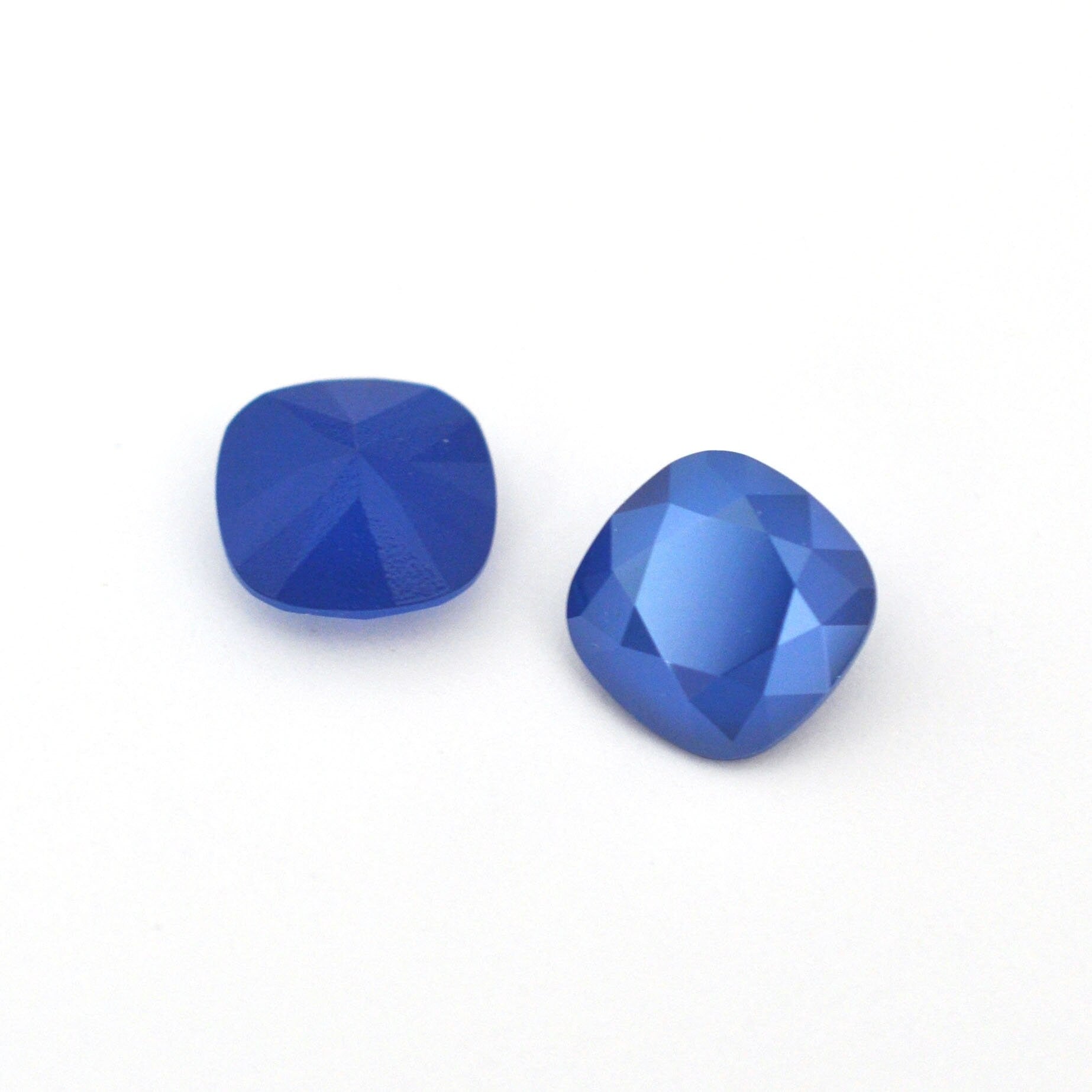 Royal Blue 4470 Cushion Cut Barton Crystal 12mm