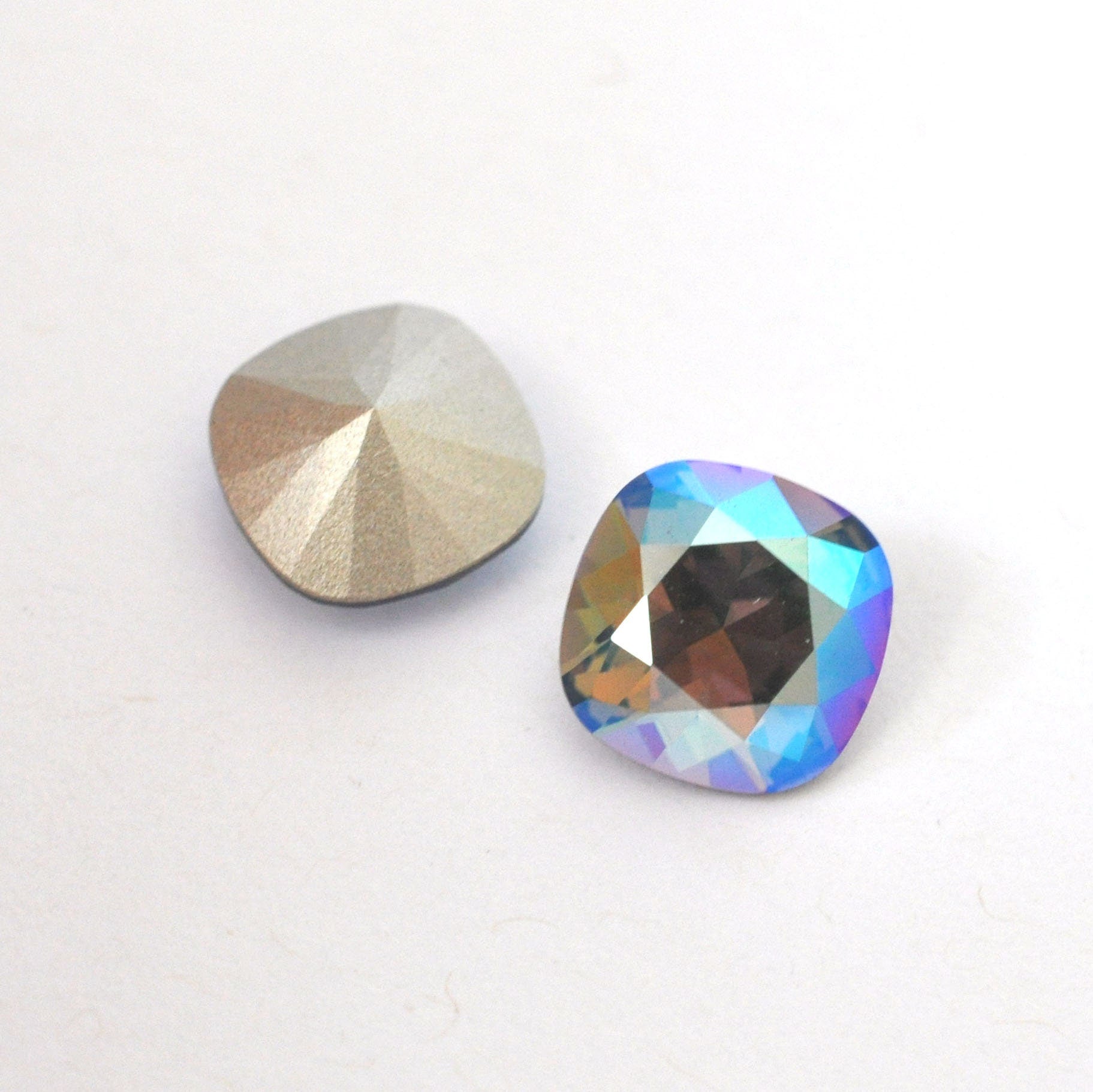 Black Diamond Shimmer 4470 Cushion Cut Barton Crystal 12mm