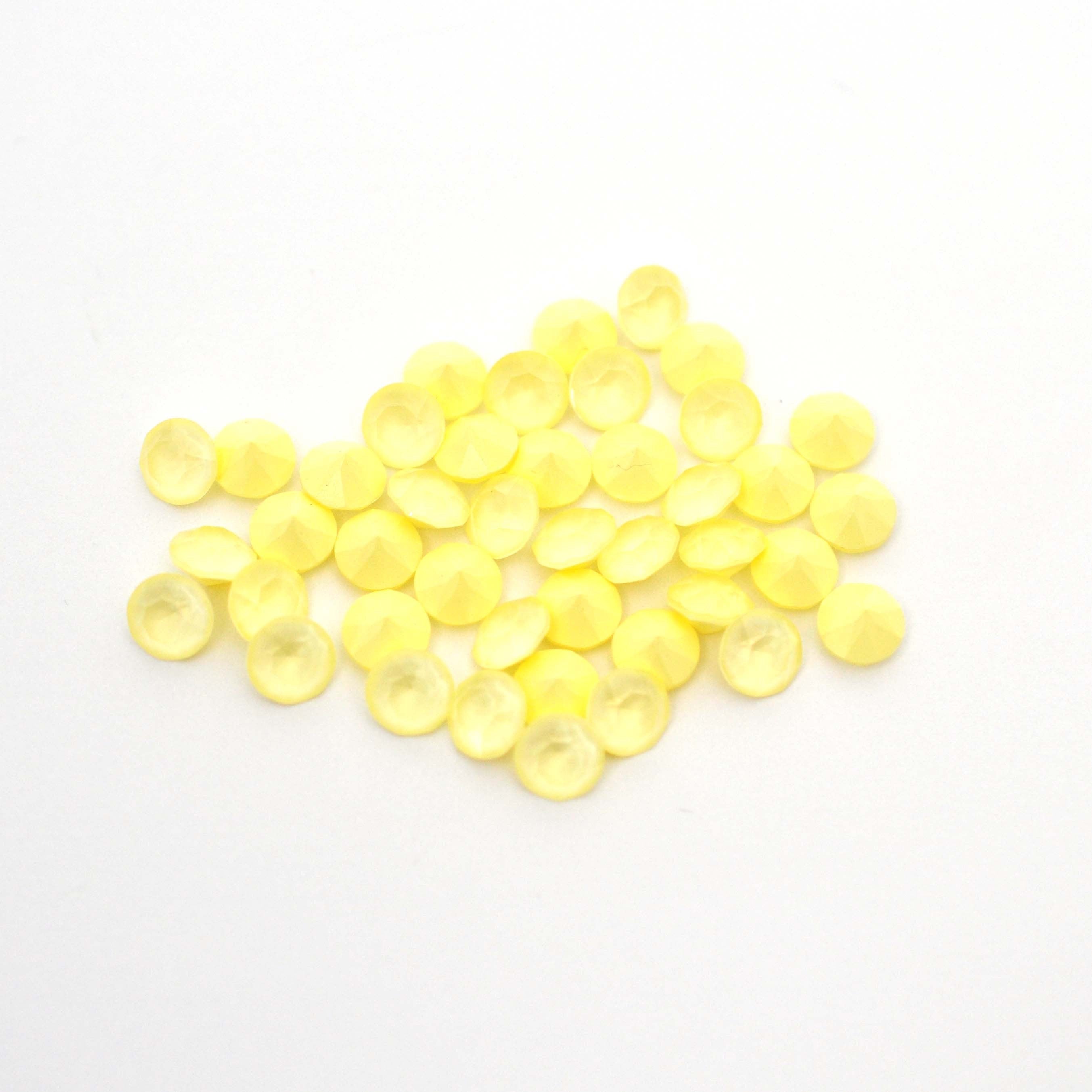 Powder Yellow 1088 Pointed Back Chaton Barton Crystal 29ss, 6mm