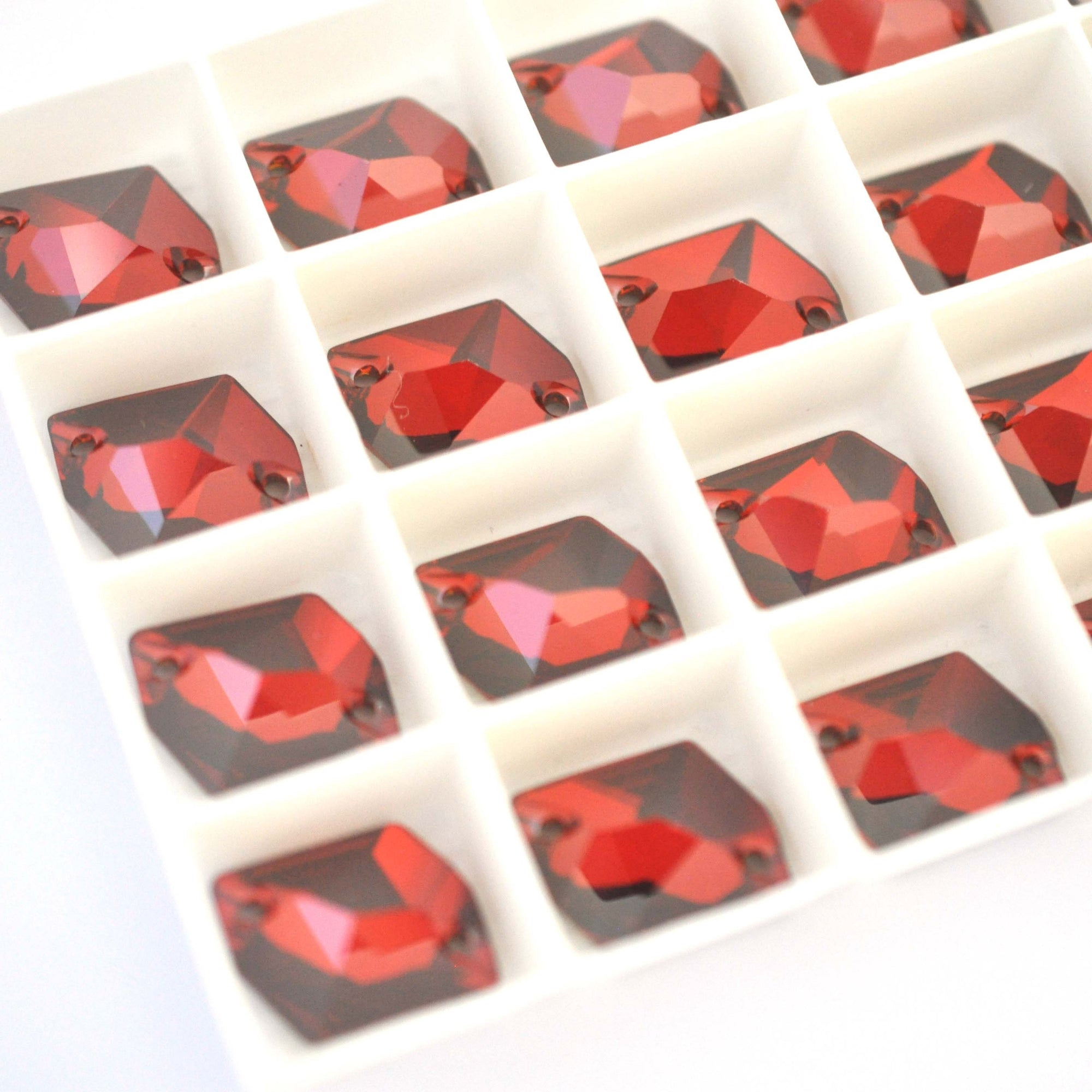 Red Magma Crystal 2 Hole Sew On Stones 3265 Barton Crystal 20x16mm
