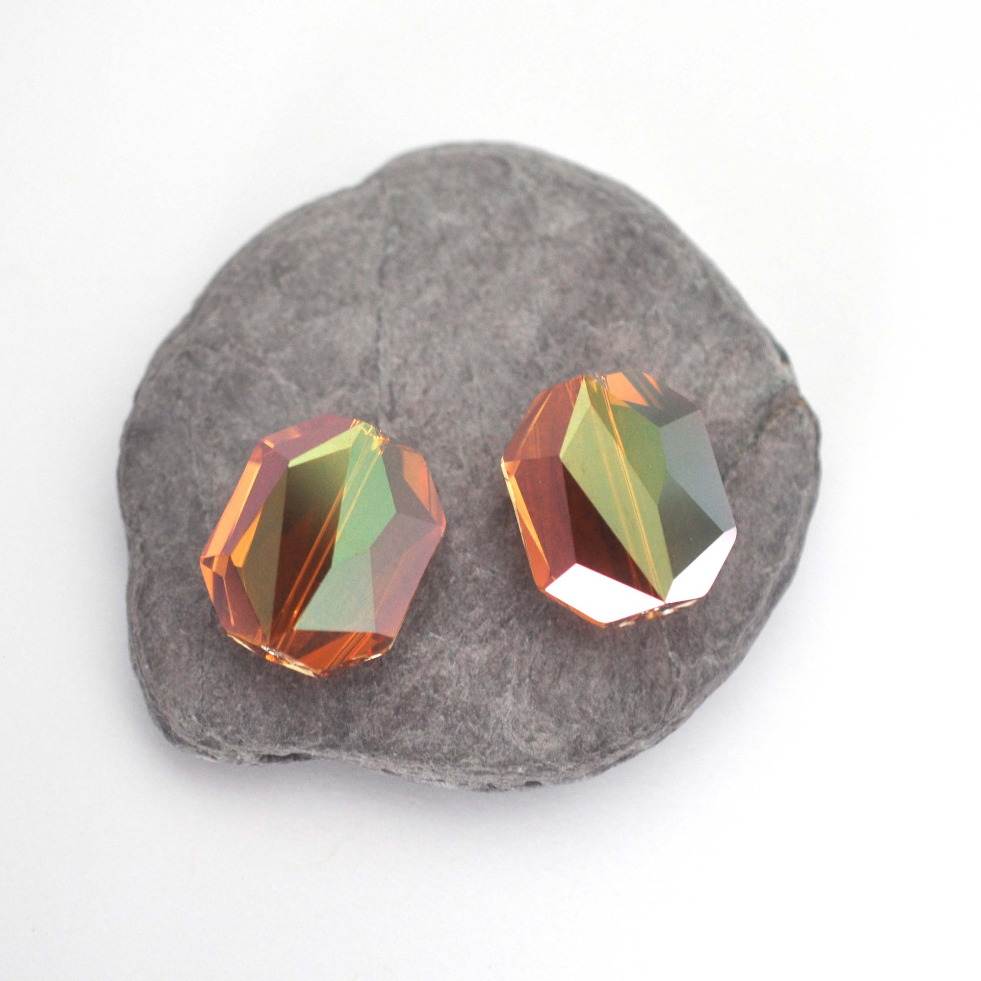 Copper Graphic Bead Large 5520 Barton Crystal 18mm