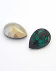 Emerald Pear Shape 4320 Barton Crystal 18x13mm