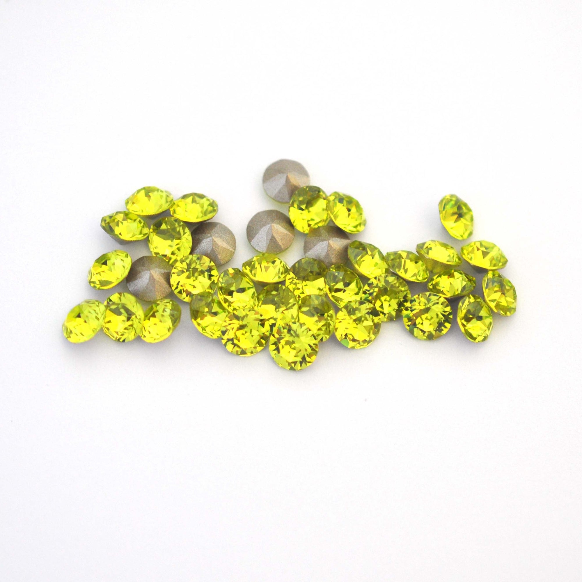 Citrus Green 1088 Pointed Back Chaton Barton Crystal 29ss, 6mm