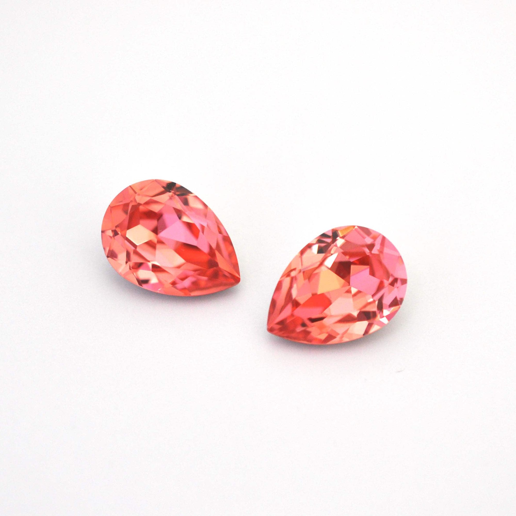 Rose Peach 4320 Pear Shape Barton Crystal 18x13mm